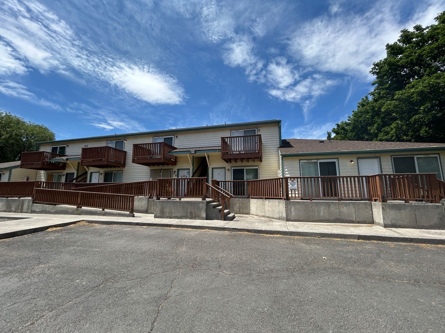 1BR/1BA in Madras